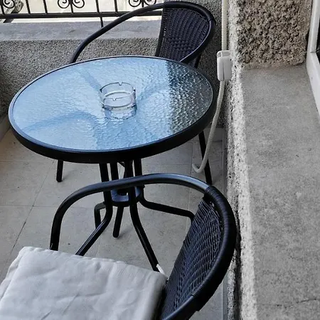 слънчевият ъгъл - The Sunny Corner Affittacamere 4*