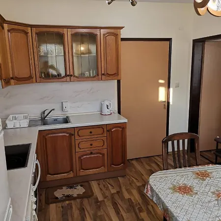 слънчевият ъгъл - The Sunny Corner 4*