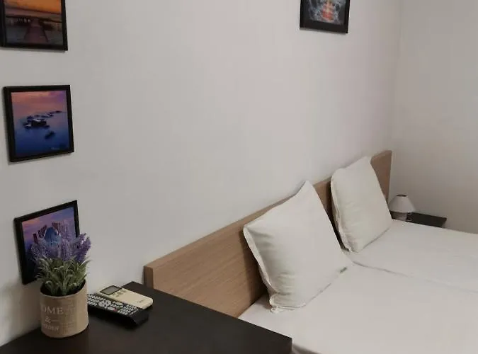 Casa de hóspedes слънчевият ъгъл - The Sunny Corner 4*