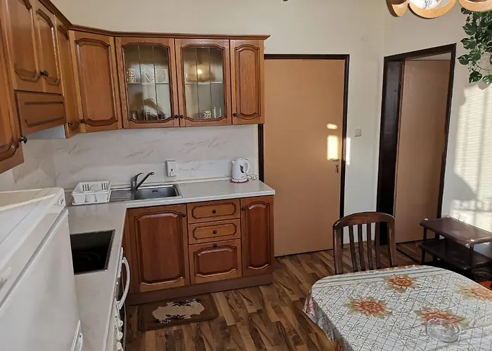 слънчевият ъгъл - The Sunny Corner 4*