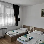 Guest house слънчевият ъгъл - The Sunny Corner 4*