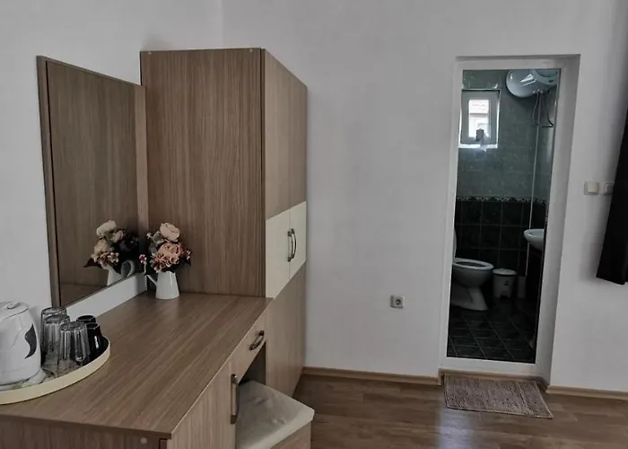 слънчевият ъгъл - The Sunny Corner Guest house