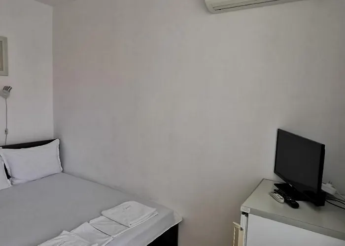 Guest house слънчевият ъгъл - The Sunny Corner 4*